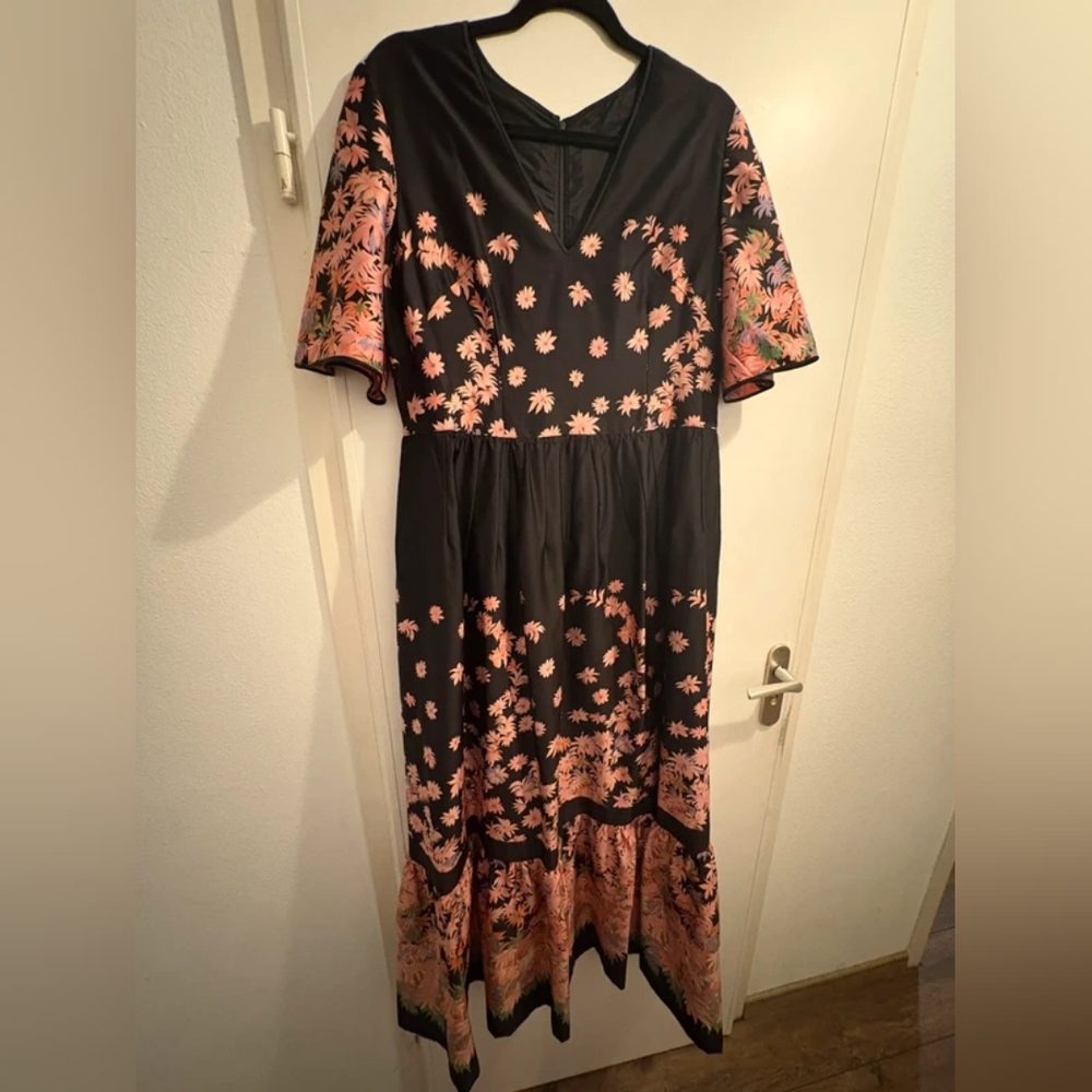 Floral Black and Pink Women's Dress